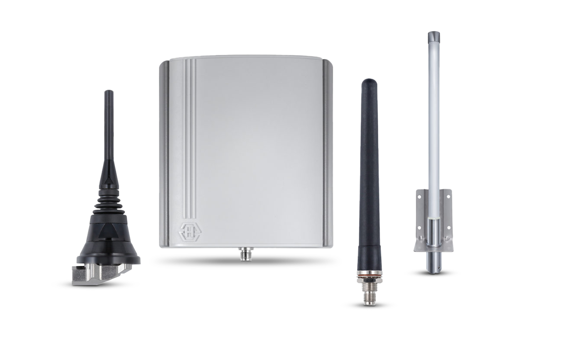 Four different antennas - compact, rectangular and vertical - Antenna technology solutions from Schildknecht AG