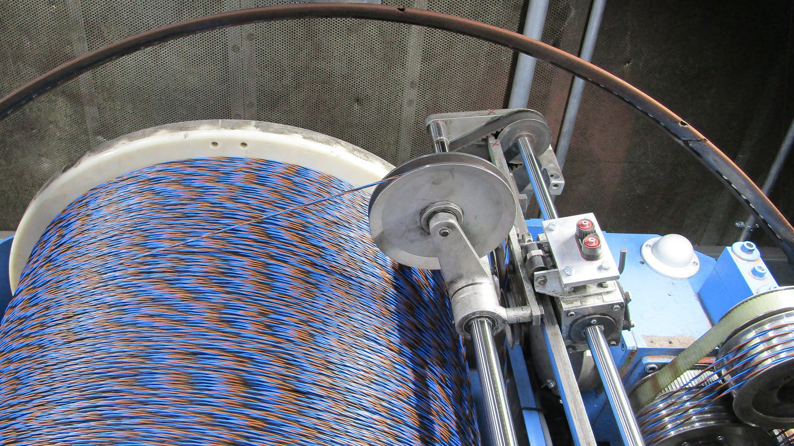 Verscheilmaschine mit Antenne